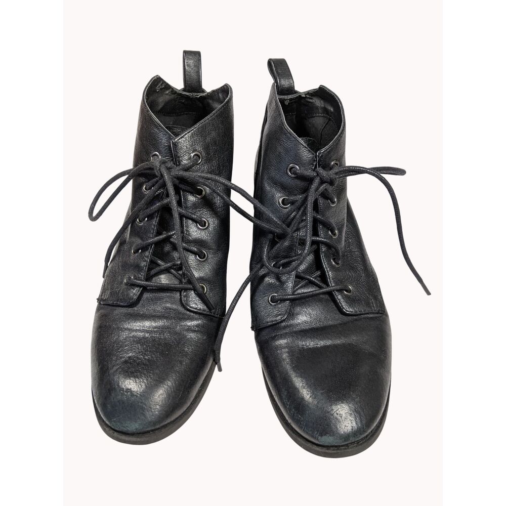 Steve Madden Ankle Boots Leather Lace Up Combat Booties Flat Comfort Size 8.5